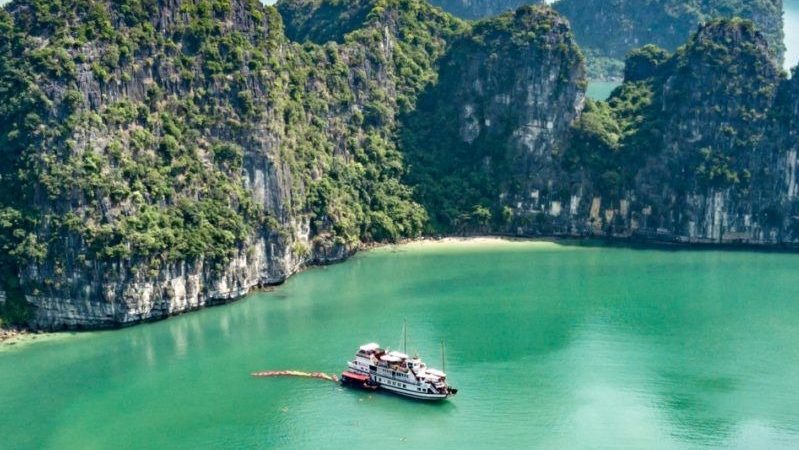 TOP 7 Most beautiful beaches in Vietnam